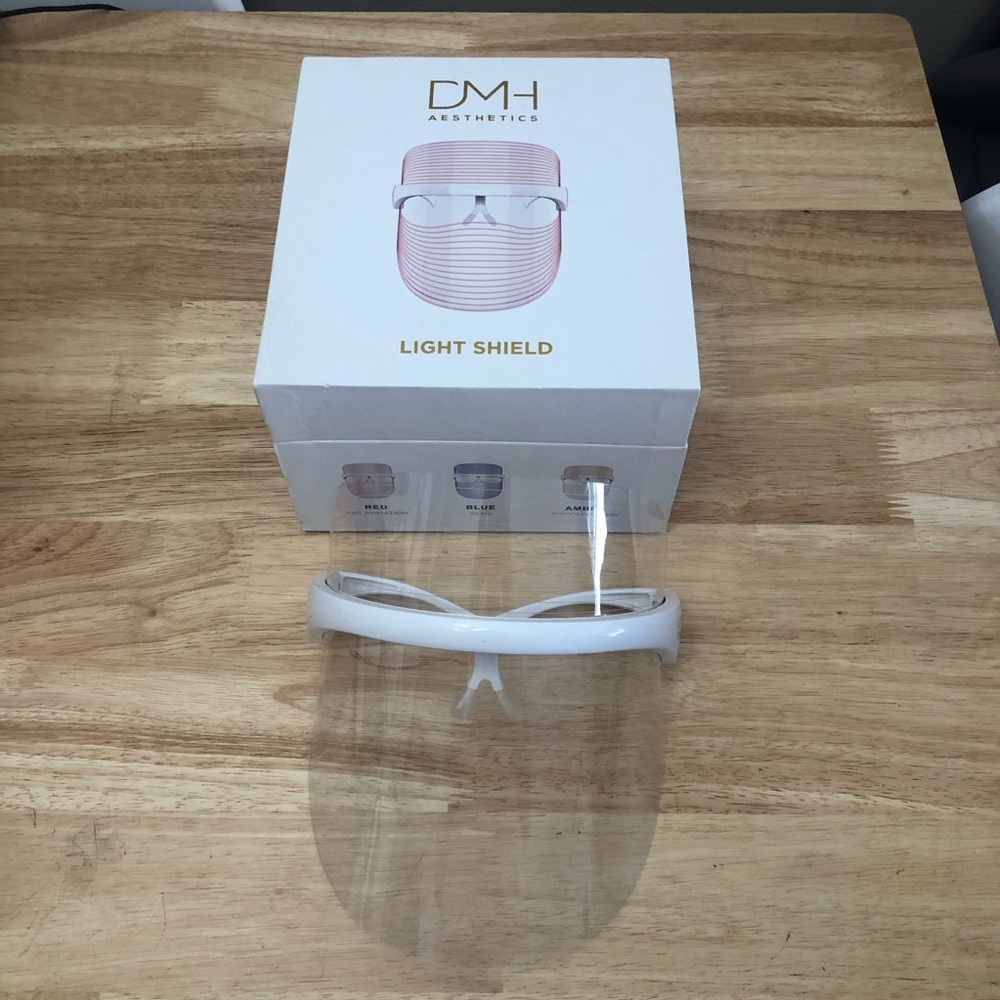 DMH Aesthetics Light Shield LED Mask